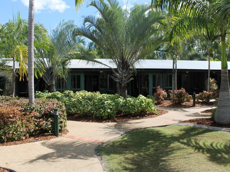 Capricorn Motel & Conference Centre Rockhampton Exterior photo